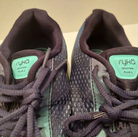 Ryka Women's Devotion Plus 2 Walking Shoes: Navy and Teal Blue - Size: 9W - Picture 2 of 11